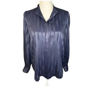 Ann Taylor Women’s XS Navy‎ Blue Wave Stripe Button Down Blouse